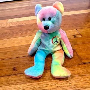 RARE VINTAGE Ty Beanie Baby Bear “Peace”!
